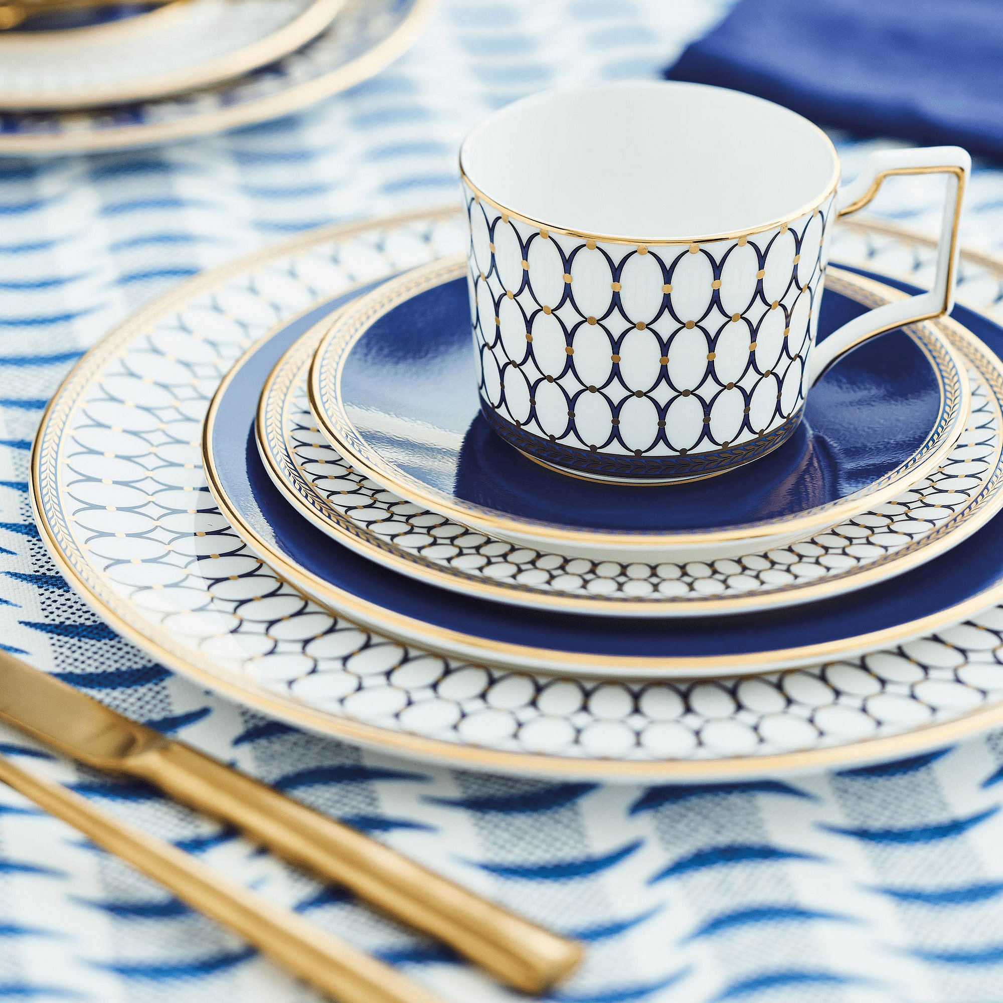 Renaissance Gold Tea Cup & Saucer