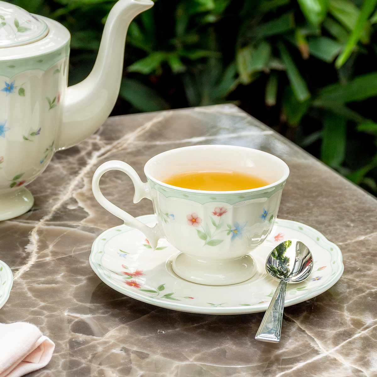 La Clarte Tea Cup & Saucer