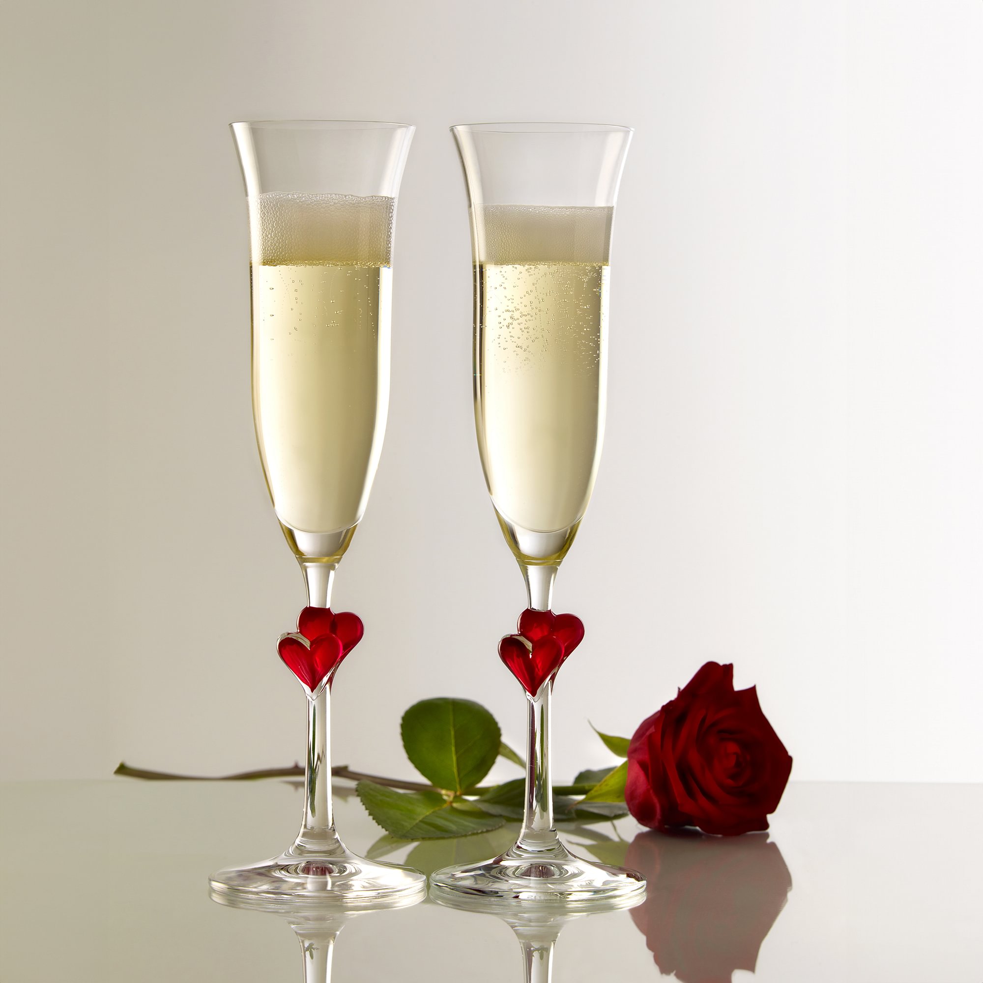 L'amour Champagne Flute Red